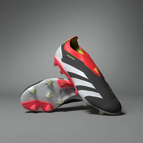 laceless predator football boots.